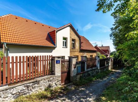 . | Prodej - dům/vila, 217 m²