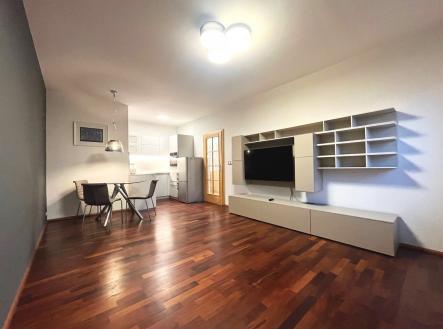 . | Pronájem bytu, 2+kk, 47 m²