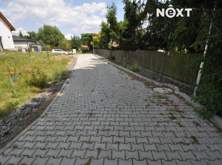 Prodej - pozemek pro bydlení, 1 042 m²