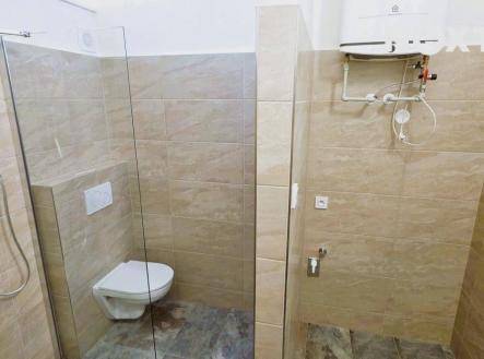 Pronájem bytu, 1+kk, 32 m²