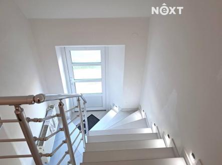 Pronájem bytu, 1+kk, 41 m²