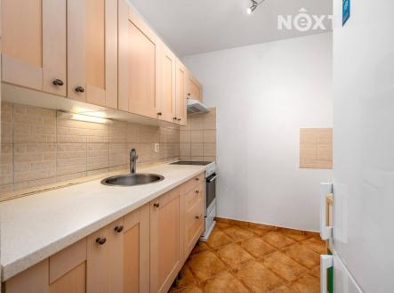 Pronájem bytu, 2+kk, 42 m²