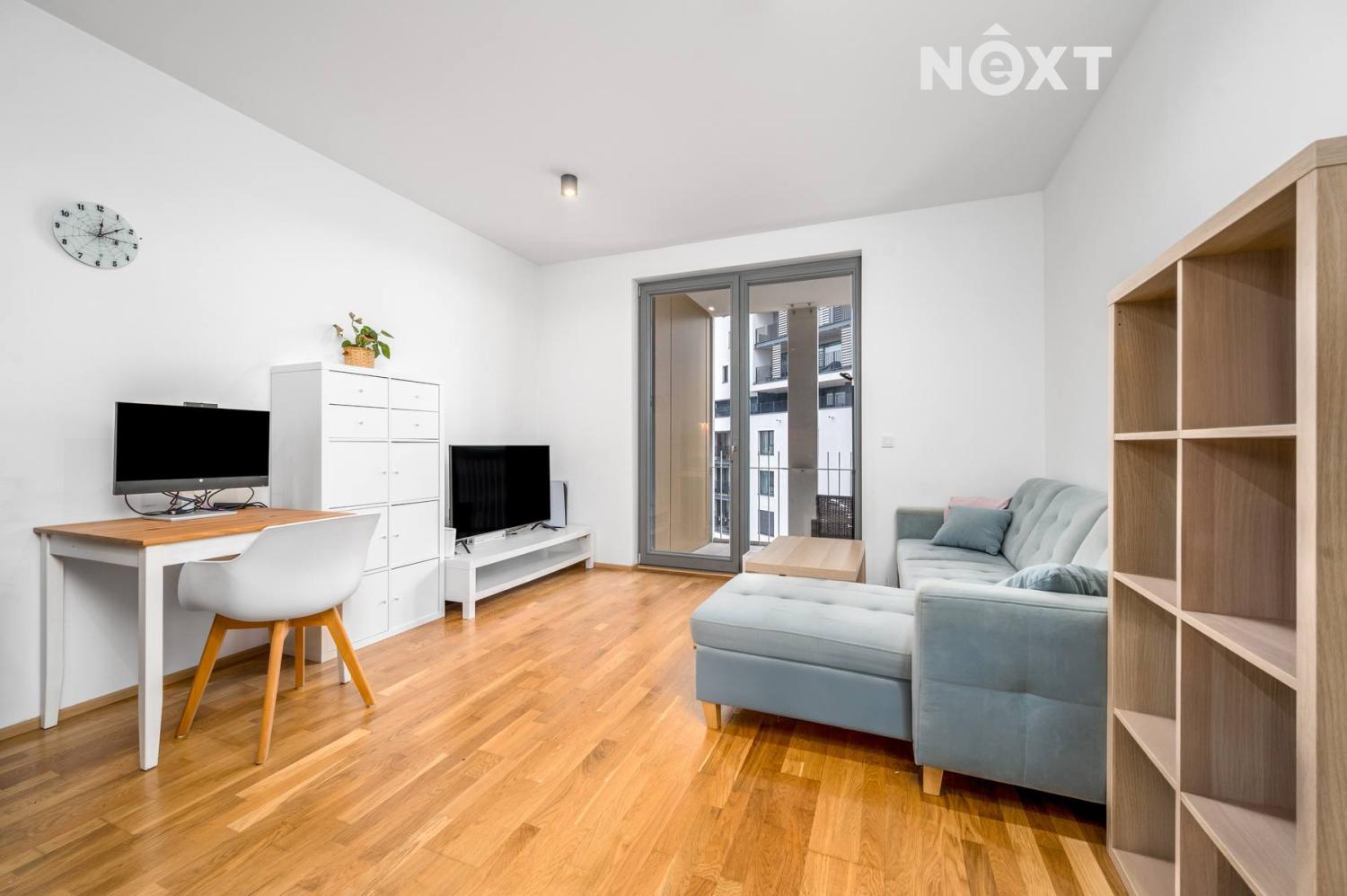 Pronájem byt 2+kk, 70㎡