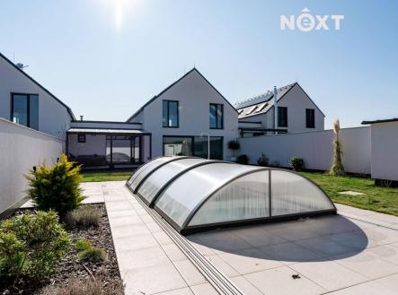Prodej - dům/vila, 260 m²