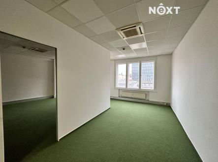 Pronájem - kanceláře, 168 m²