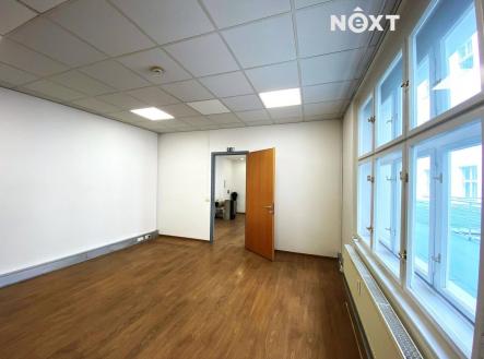 Pronájem - kanceláře, 110 m²