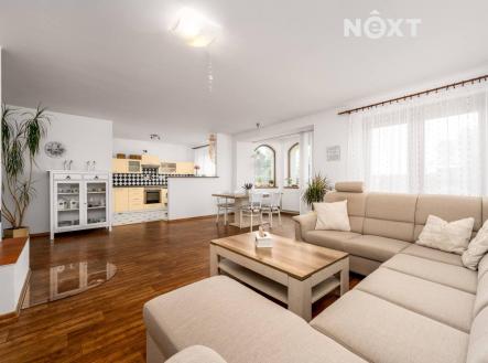 Prodej - dům/vila, 264 m²