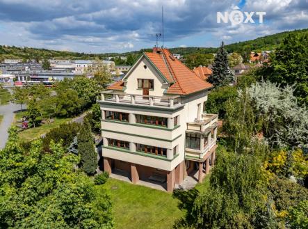 Prodej - dům/vila, 300 m²