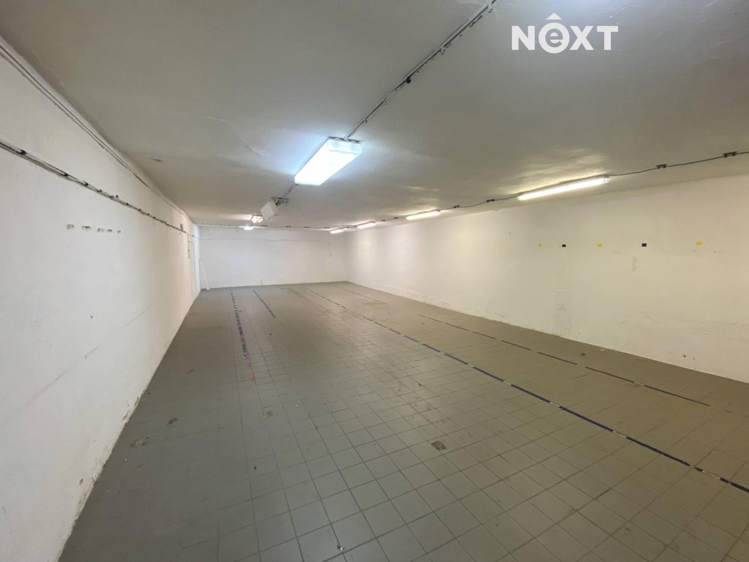 Pronájem komerční Sklady, 524㎡