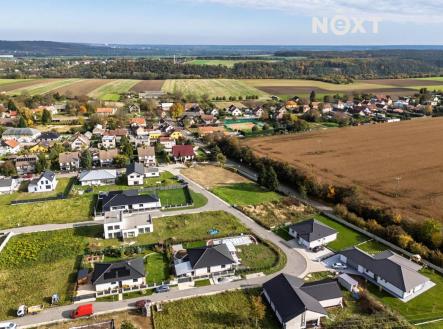 Prodej - pozemek pro bydlení, 1 037 m²