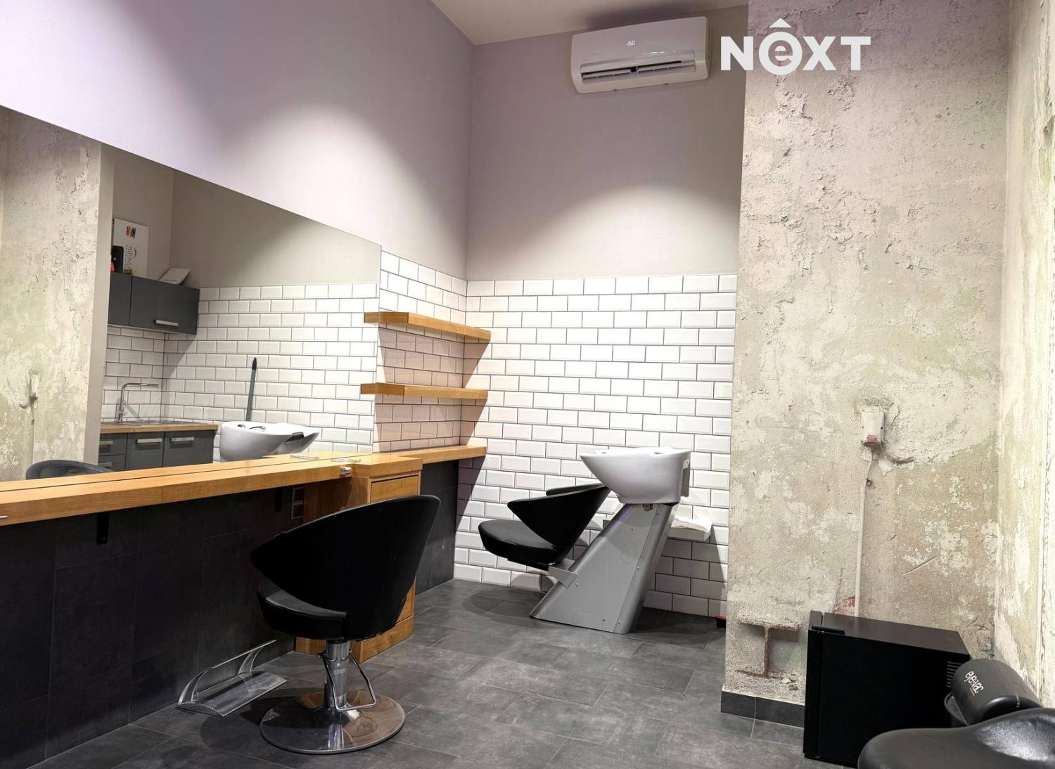 Pronájem komerční Obchodní prostory, 16㎡