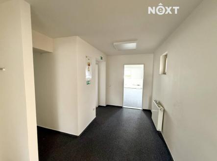 Pronájem - kanceláře, 102 m²