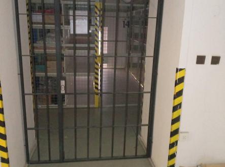 Pronájem - komerční objekt, sklad, 12 m²