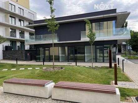 Pronájem - komerční objekt, obchodní centrum, 40 m²