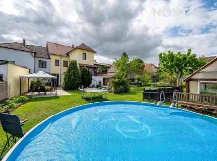 Prodej - dům/vila, 383 m²