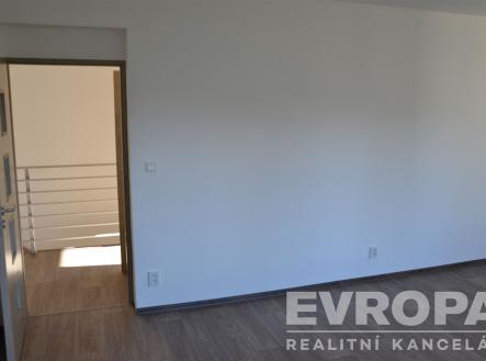 . | Pronájem bytu, 4+kk, 89 m²