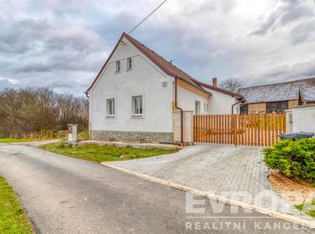 . | Prodej - dům/vila, 243 m²