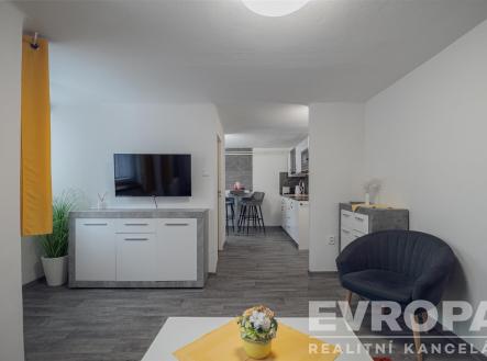 . | Prodej - dům/vila, 320 m²