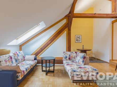 . | Prodej bytu, atypický, 63 m²