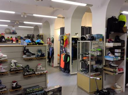 Bez popisku | Pronájem - obchodní prostor, 312 m²