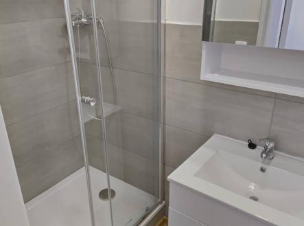 Bez popisku | Pronájem bytu, 2+1, 77 m²