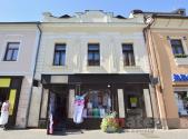 Prodej - nájemní dům, 307 m²
