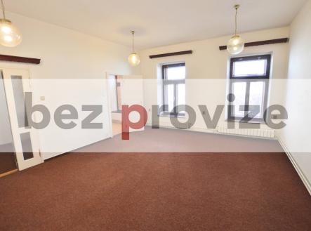 Bez popisku | Pronájem - kanceláře, 96 m²