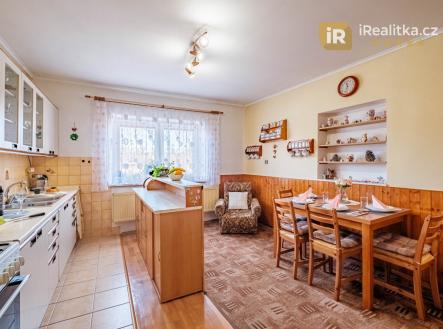 Prodej - zemědělský objekt, 1 402 m²