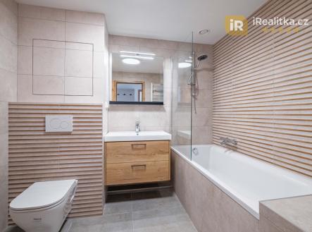 Pronájem bytu, 2+kk, 47 m²
