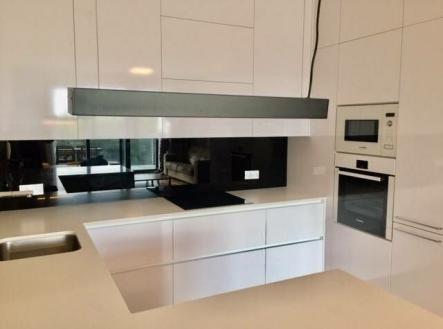 Pronájem bytu, 3+kk, 97 m² obrázek