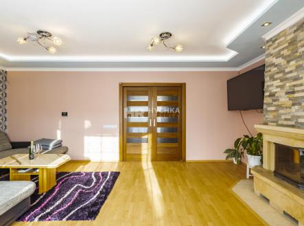 Prodej - dům/vila, 184 m²