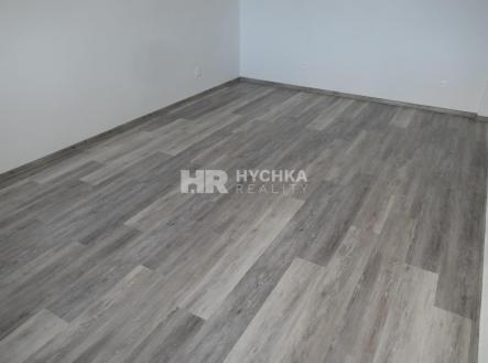 Pokoje - podlaha.jpg | Pronájem bytu, 2+1, 53 m²