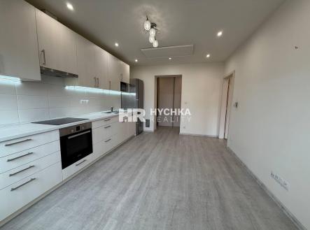 1743285138_9ciOYb4qeV.jpg | Prodej bytu, 2+kk, 47 m²