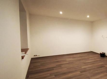 foto: 3 | Prodej bytu, 2+1, 49 m²