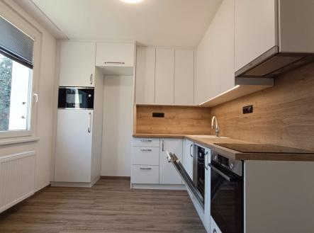 foto: 2 | Pronájem bytu, 3+1, 74 m²