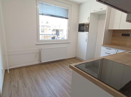 foto: 2 | Pronájem bytu, 3+1, 74 m²