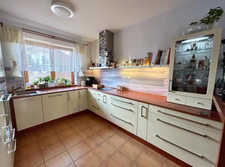 foto: 3 | Prodej - dům/vila, 170 m²