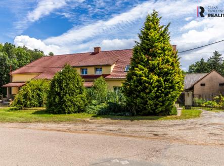 Prodej - komerční objekt, obchodní centrum, 800 m²