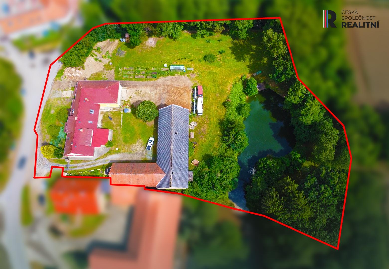 Prodej  - komerční objekt, obchodní centrum, 800 m2