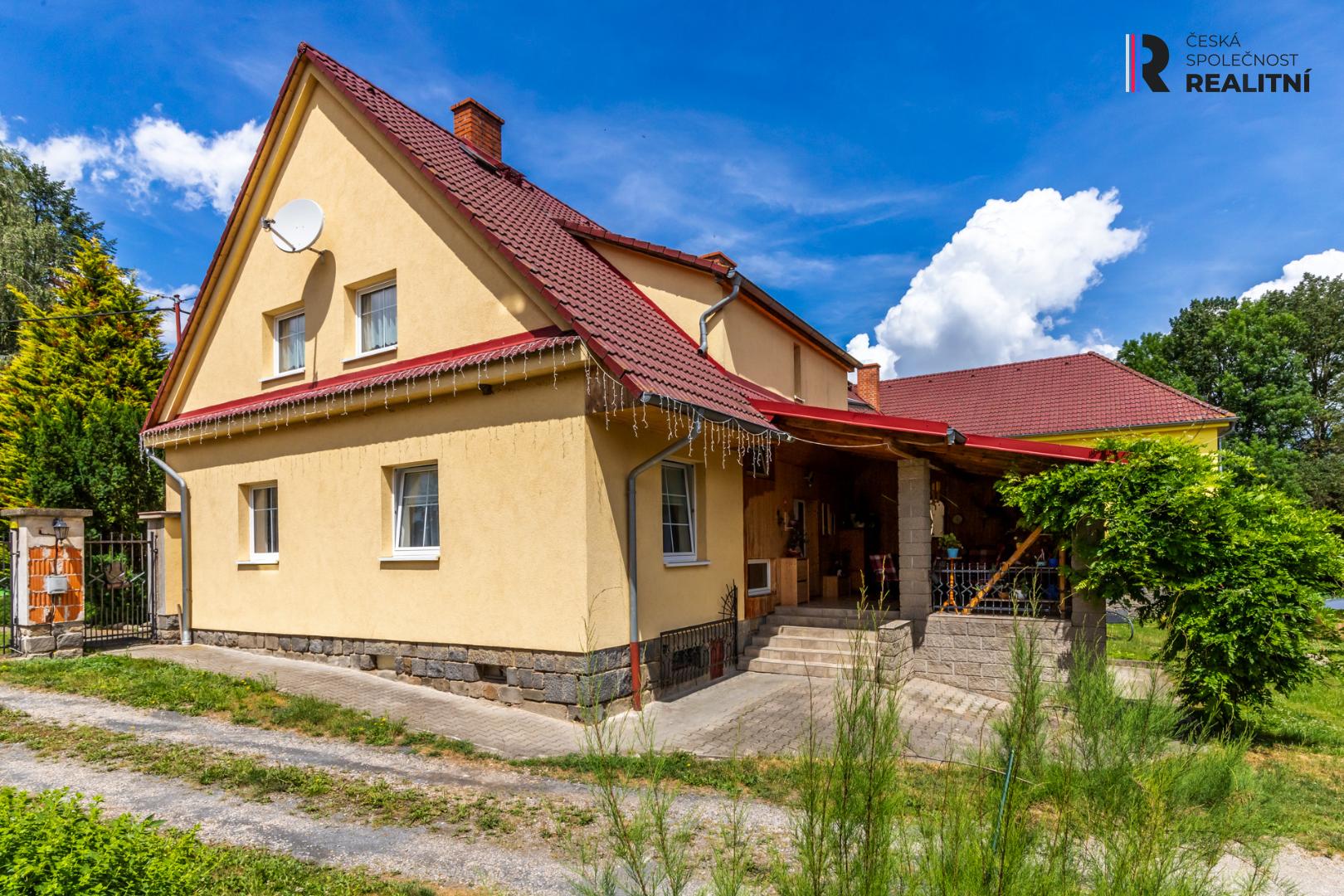 Prodej  - dům/vila, 477 m2