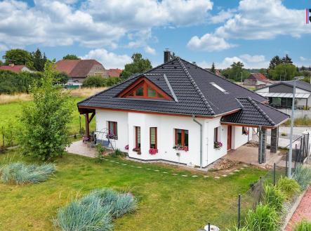 Prodej - dům/vila, 174 m²