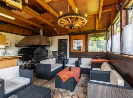 Prodej - hotel, 552 m²