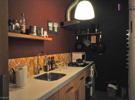 Pronájem bytu, 2+1, 80 m²