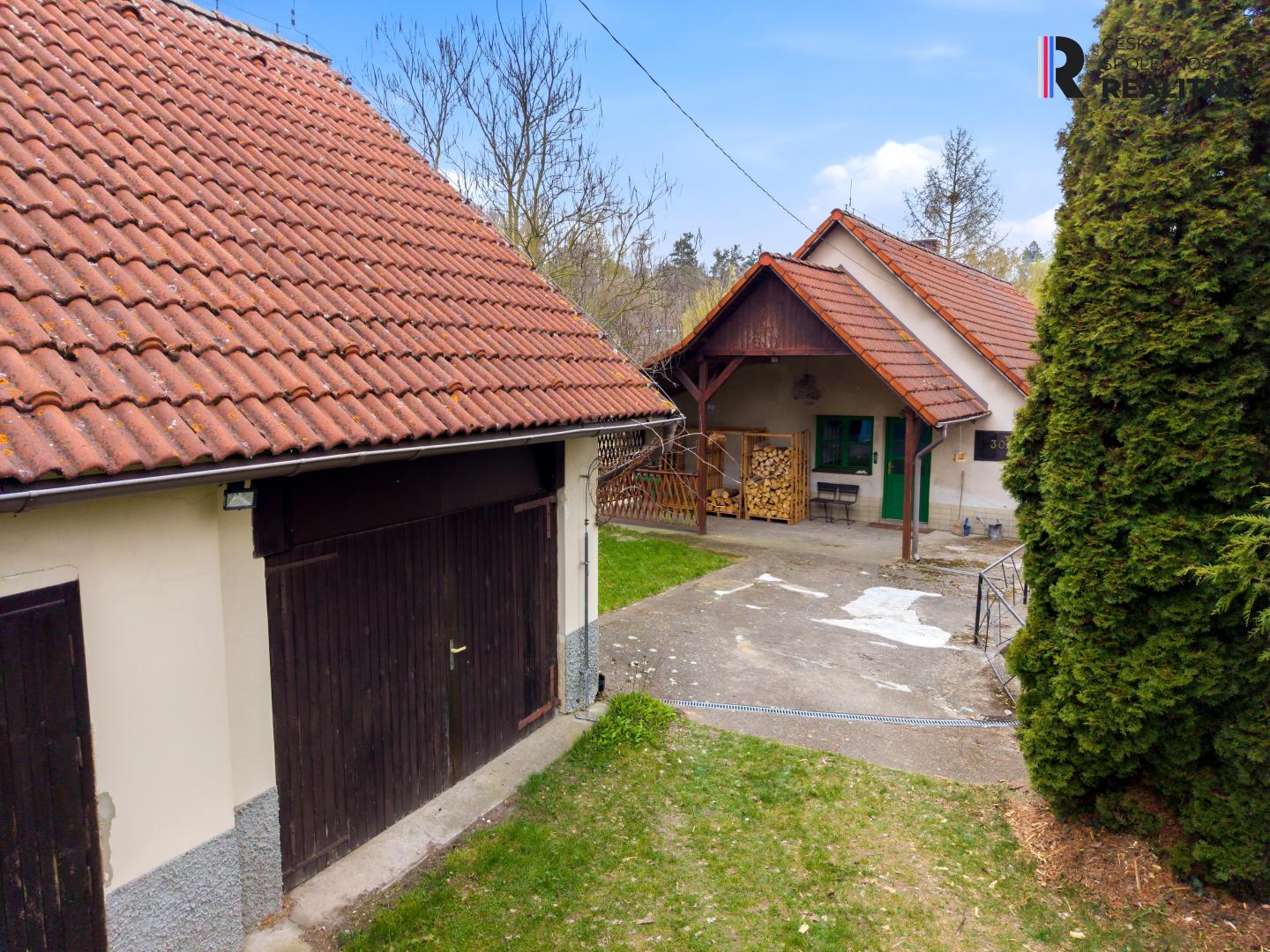 Prodej  - dům/vila, 260 m2