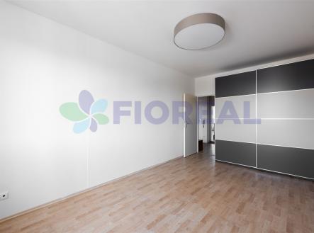 . | Pronájem bytu, 2+kk, 49 m²