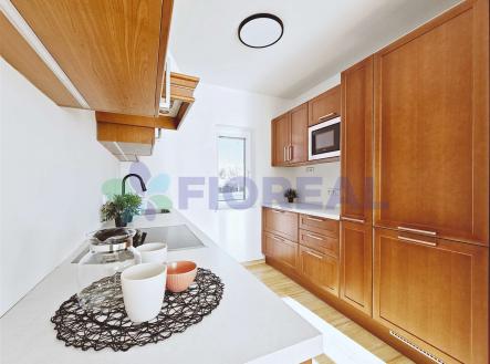 . | Pronájem - dům/vila, 289 m²