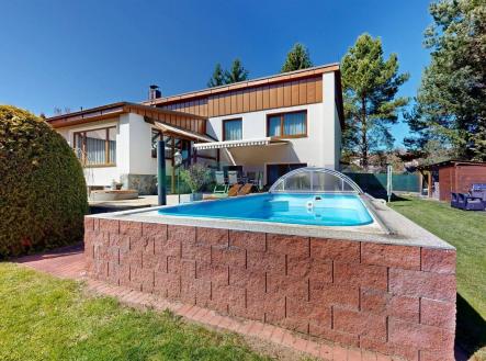 . | Prodej - dům/vila, 253 m²