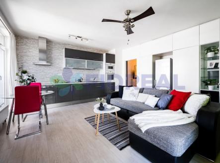 . | Pronájem bytu, 2+kk, 55 m²