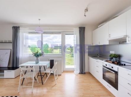 . | Pronájem bytu, 1+kk, 34 m²