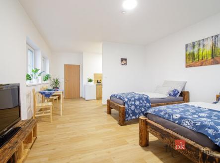 Prodej - komerční objekt, jiný, 2 151 m²